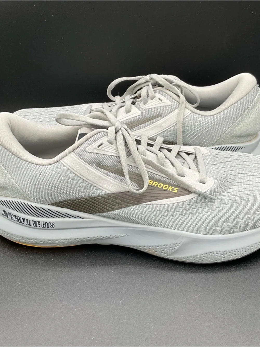 Brooks us 11