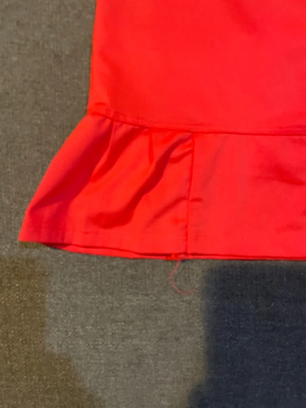 Tail white label