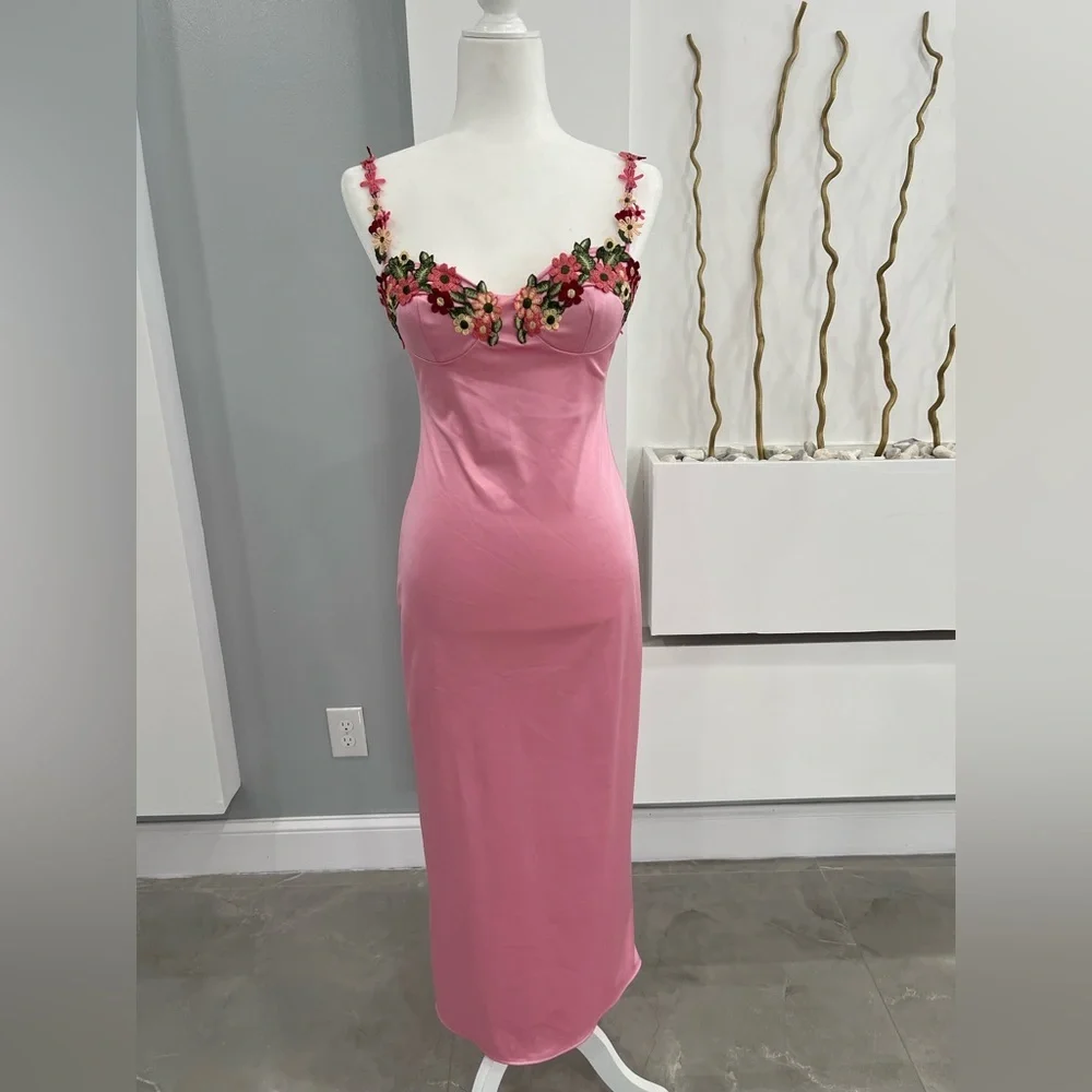 B Darlin satin elegant