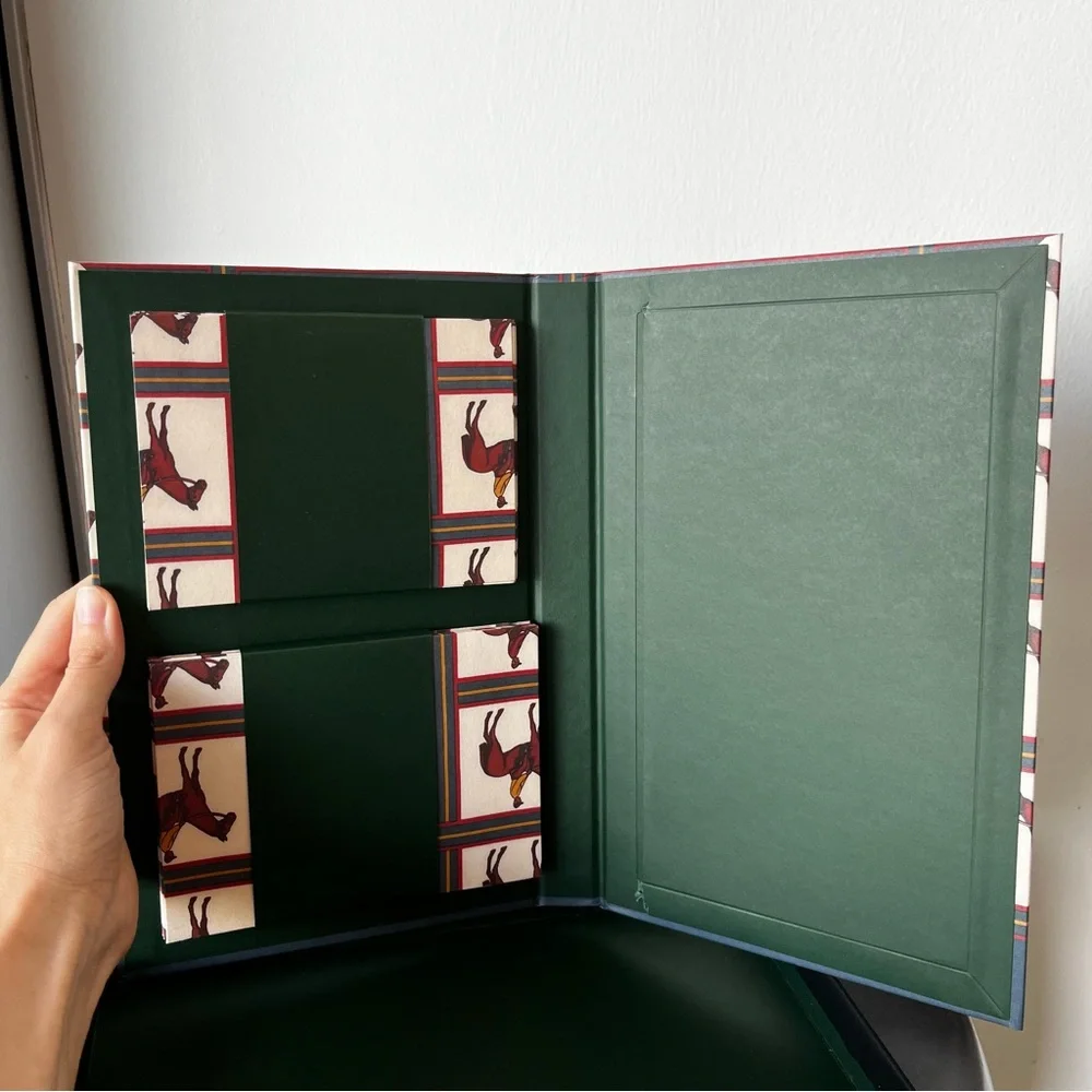 Gucci cartoleria stationery