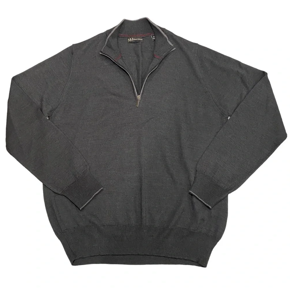 Neiman Marcus Men’s Merino Wool Blend Charcoal Gray Sweater, size Medium