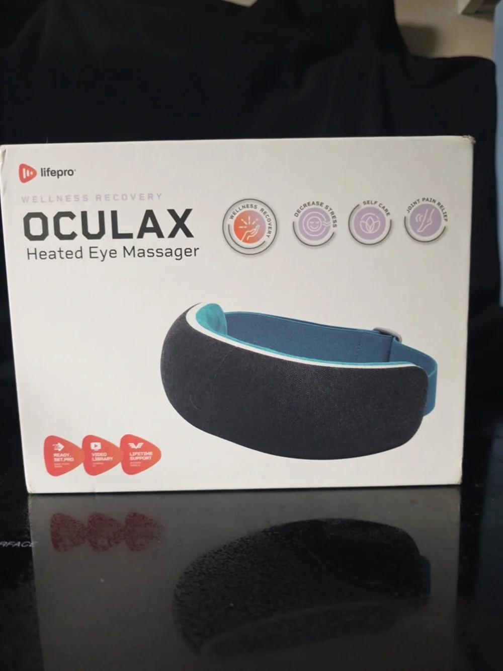 Oculax Heated Eye Massager - Black with Teal Trim