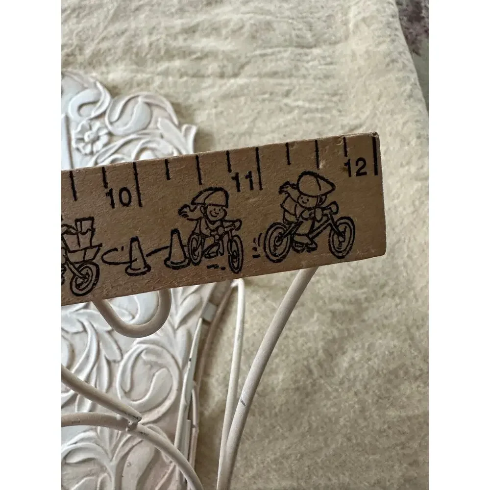 Vintage wall mount