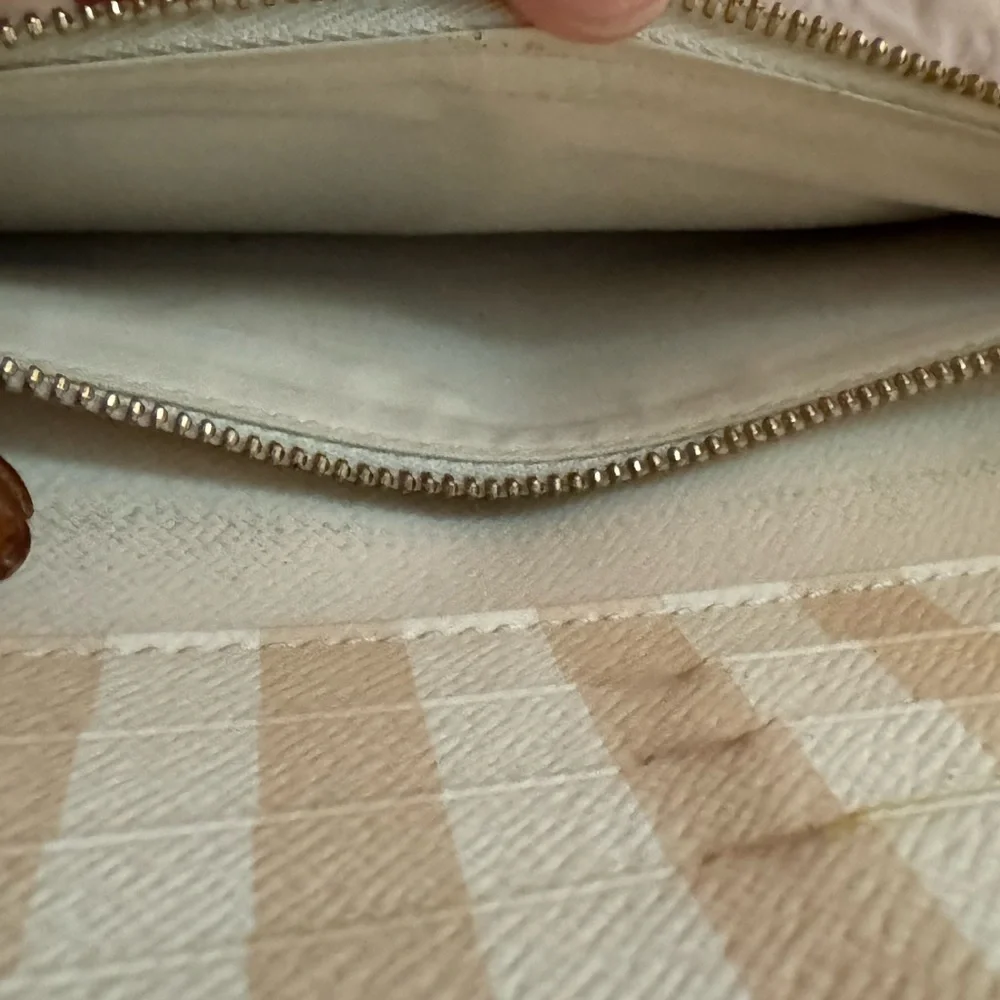 Louis Vuitton louis vuitton