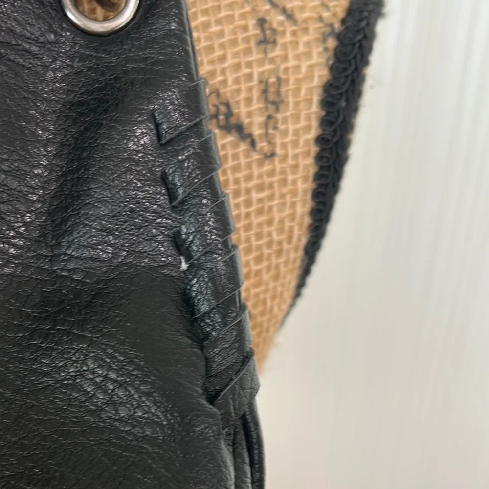 Jessica Simpson chic black