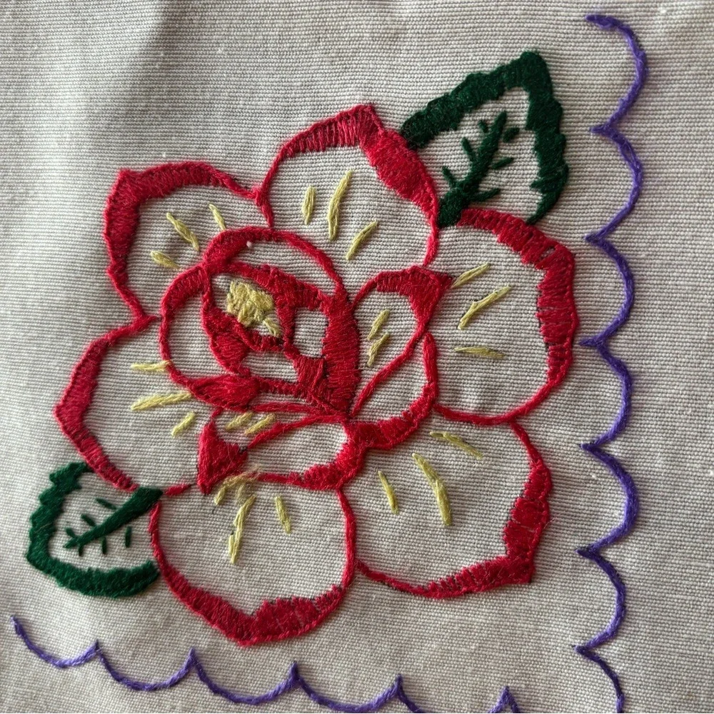 N/A vintage embroidered