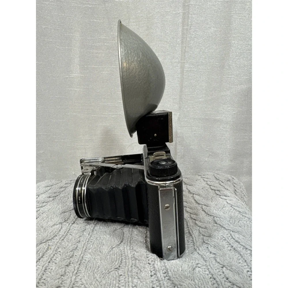 Pho-Tak material piece