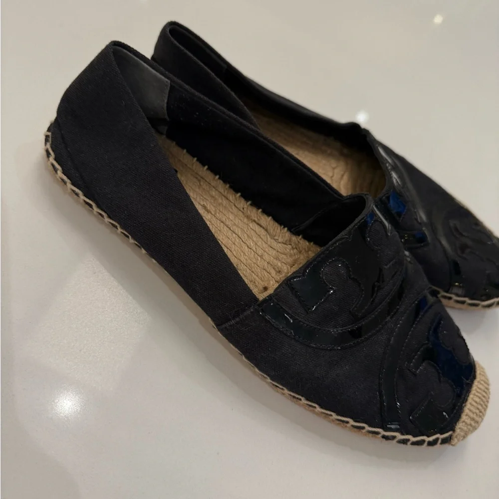 Tory Burch Poppy Espadrille Flats Black Canvas Patent Leather‎ Logo 10M