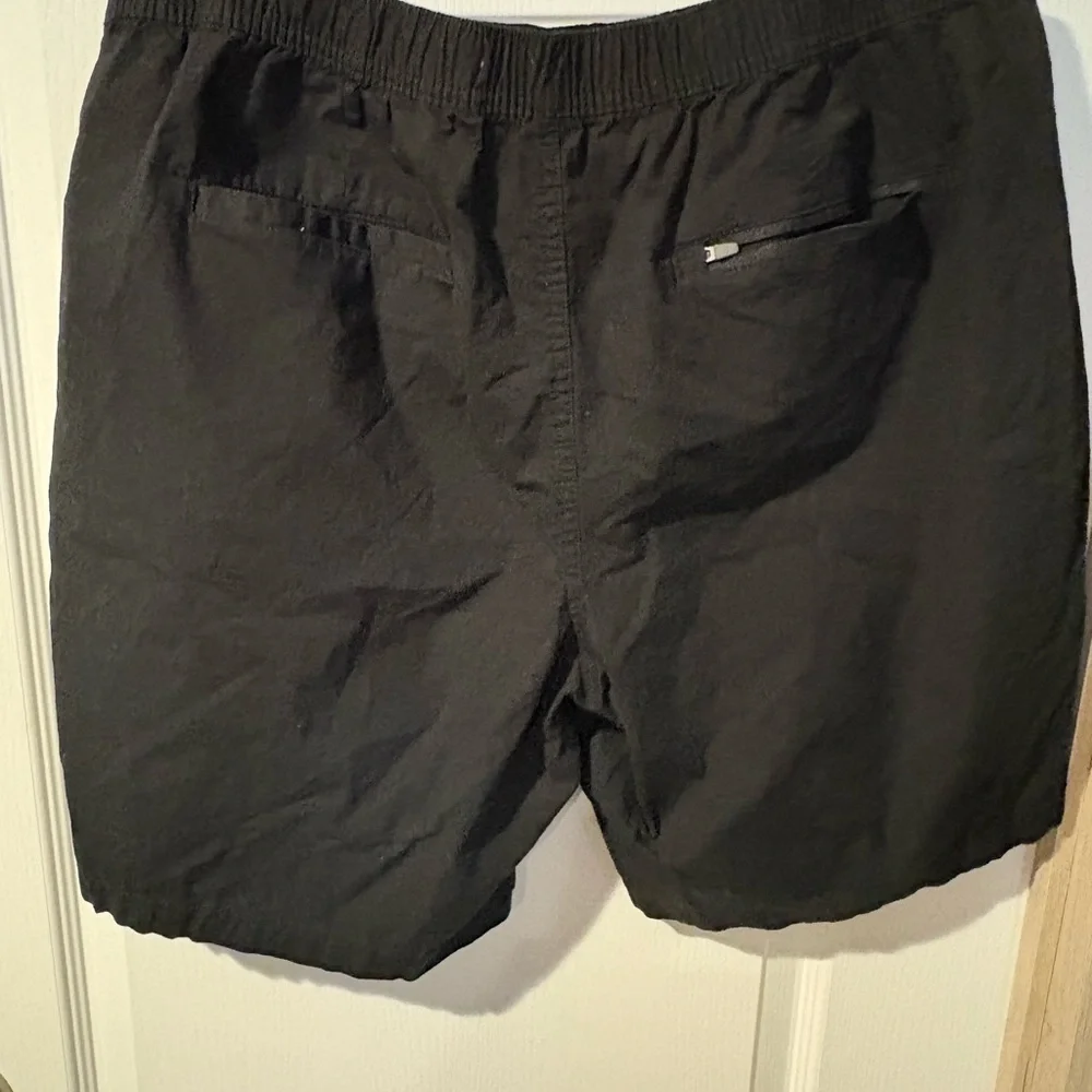 George sleek black