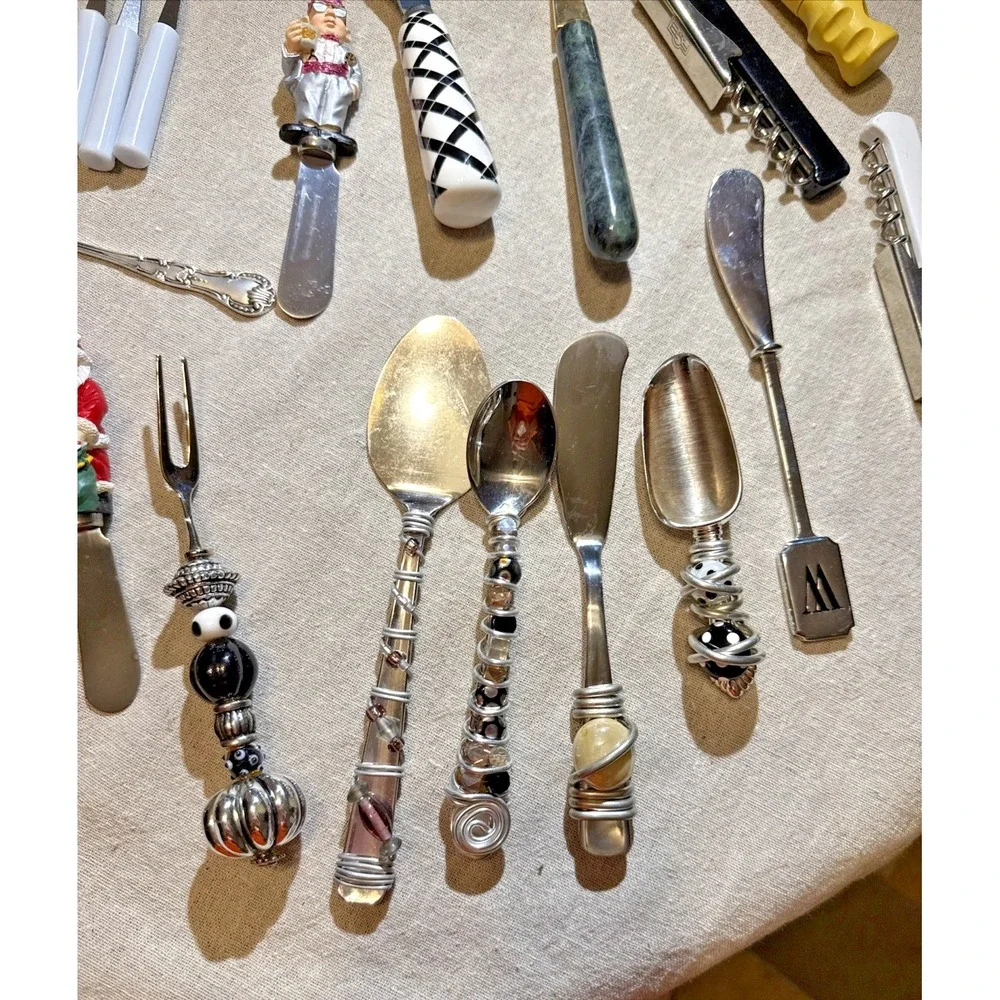The Unbranded Brand other set kitchen
