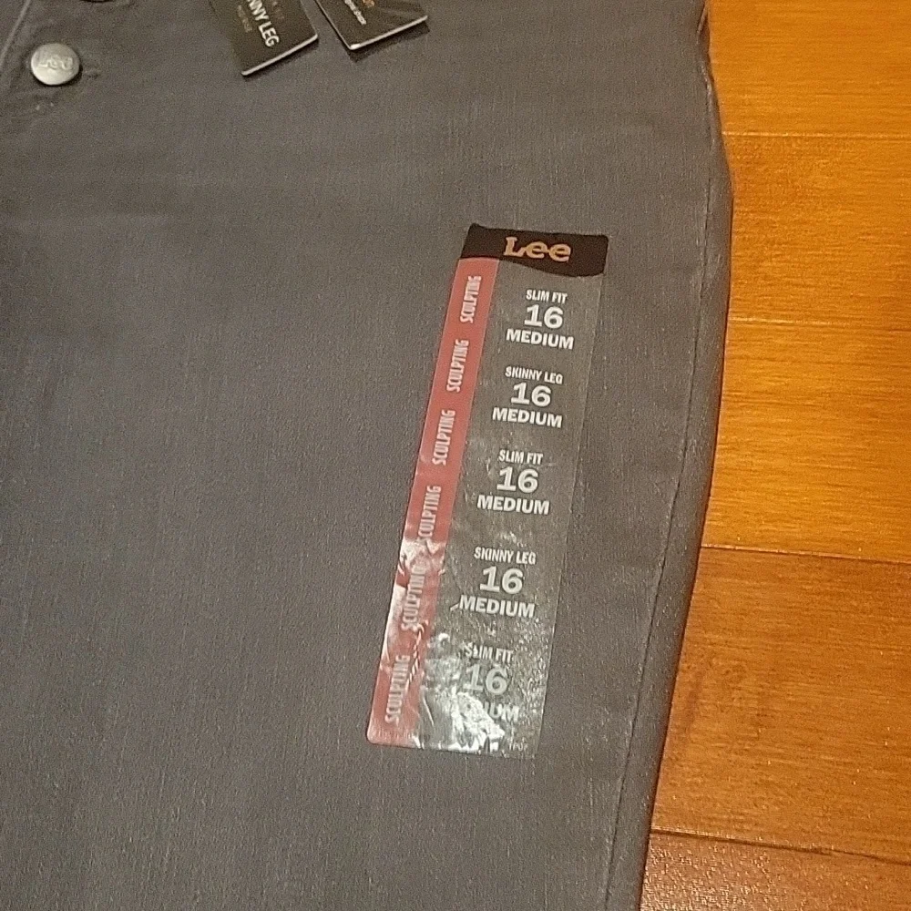 Lee new jeans