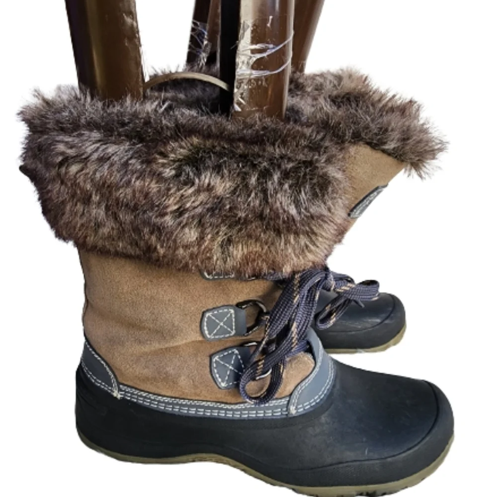 Khombu lined faux fur‎ snow boots 10