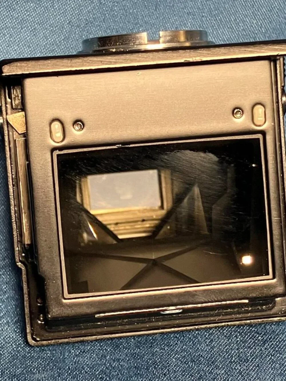 Canon prism viewfinder