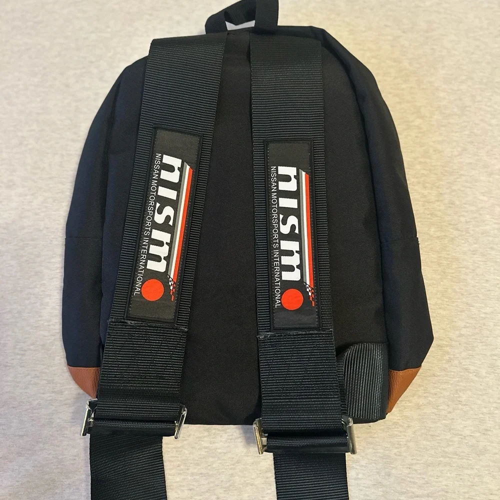 N/A stylish black