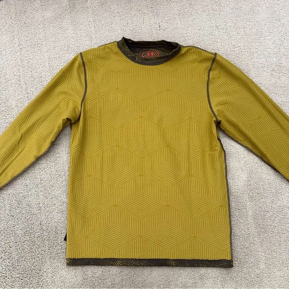 Under Armour bundle layer under