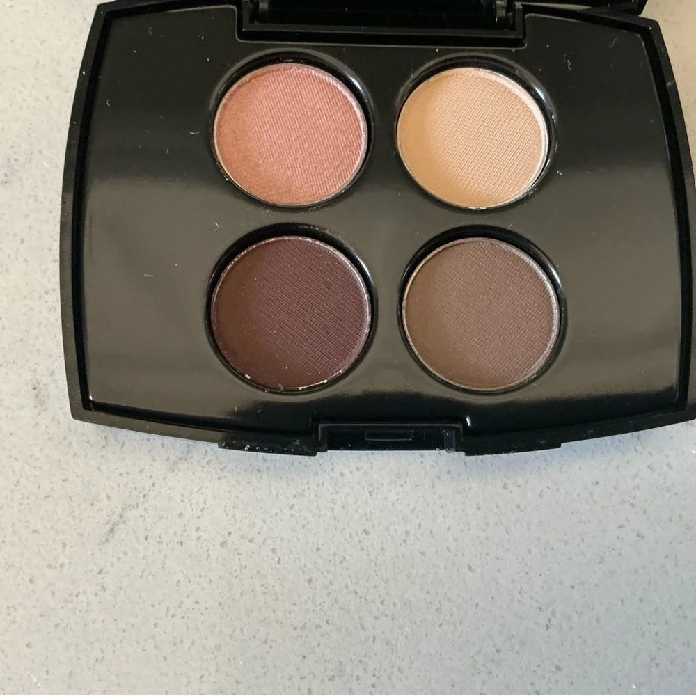 Discontinued Estée Lauder sensational effects eyeshadow shadow smooth hold