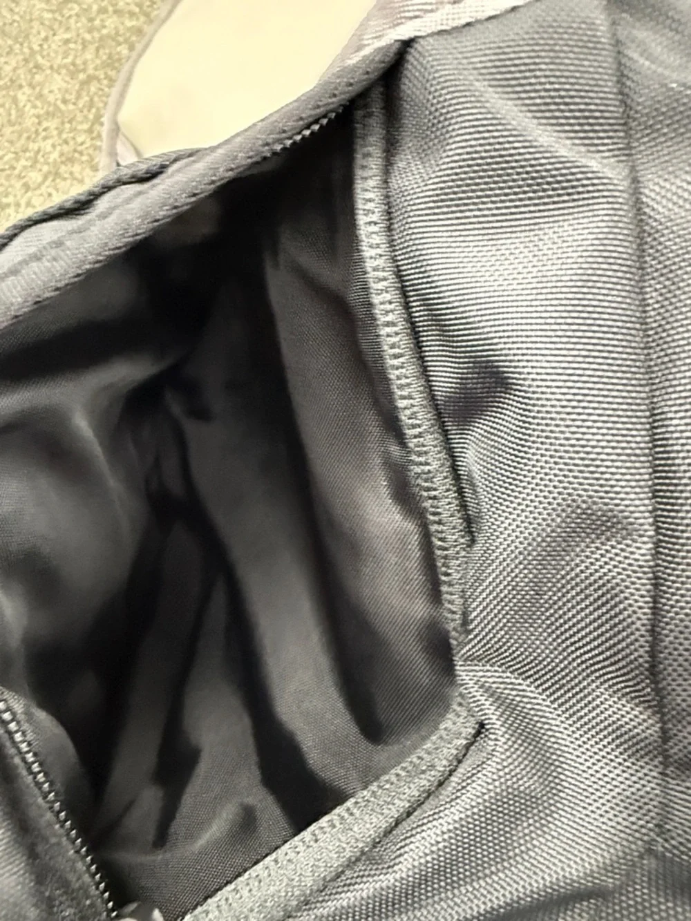Timbuk2 sturdy messenger