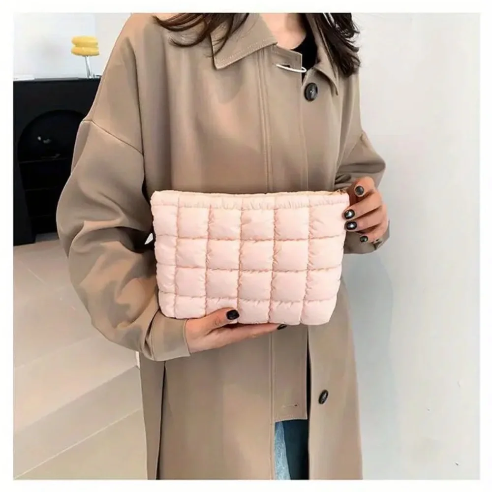 N/A pink puffer