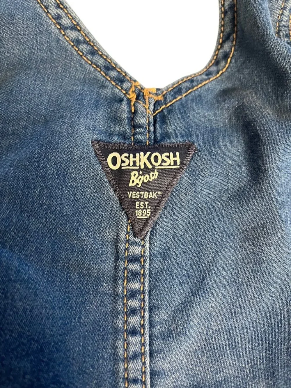 OshKosh Bgosh designed active