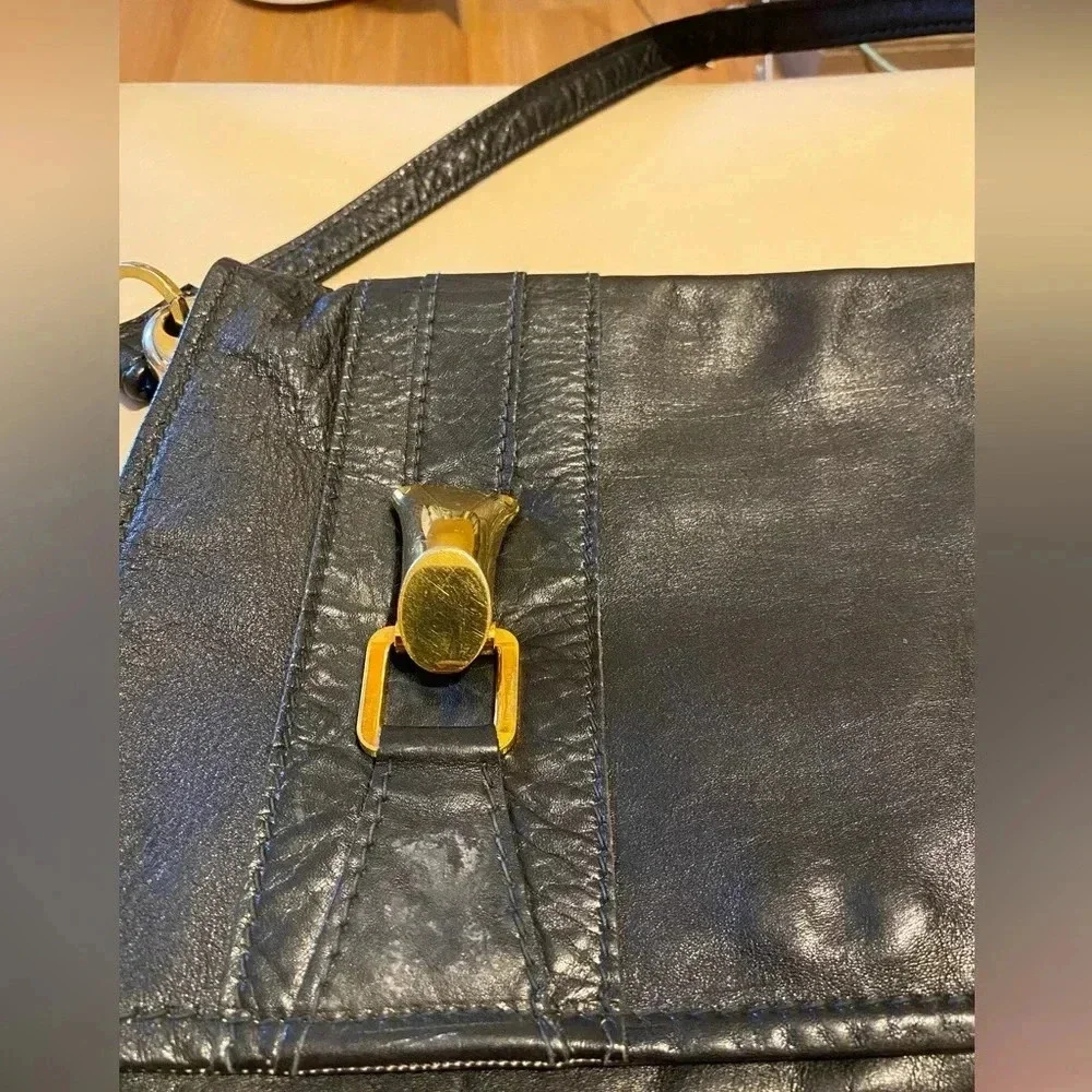 vintage shoulder
