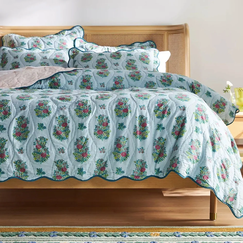 Anthropologie ILUKA COTTON PRINTED FLORAL QUILT Style No. 4540H738AA KING