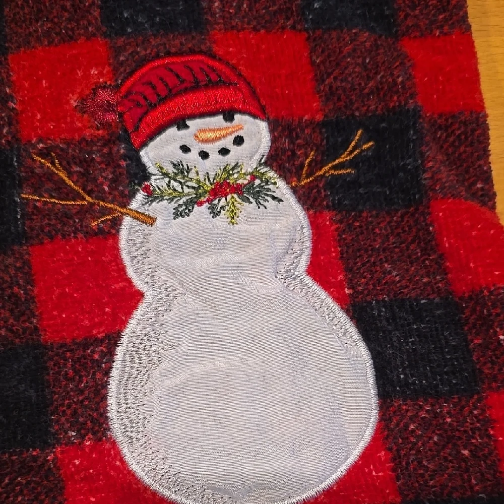 St. Nicholas Square festive towel