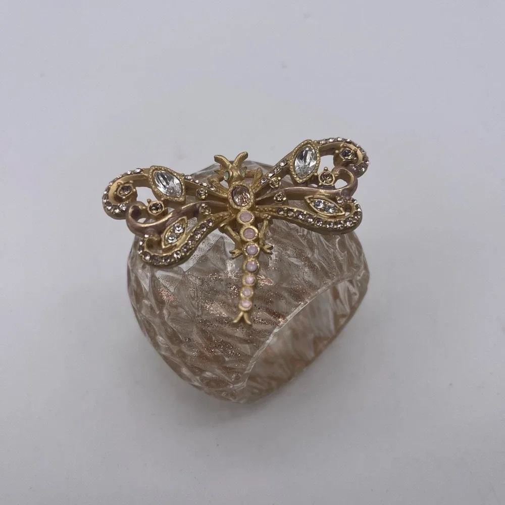 RARE JAY STRONGWATER BLUSH DRAGONFLY‎ FIGURINE CRYSTAL NAPKIN RING