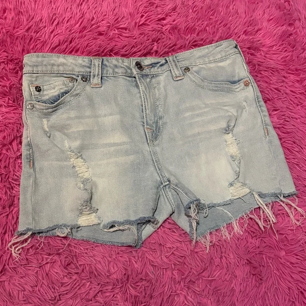 True Religion send reasonable