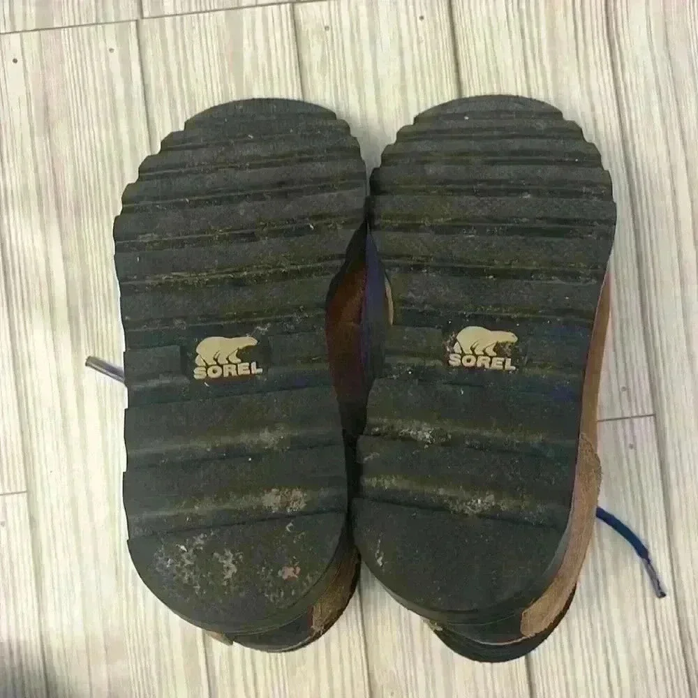 Sorel size waterproof