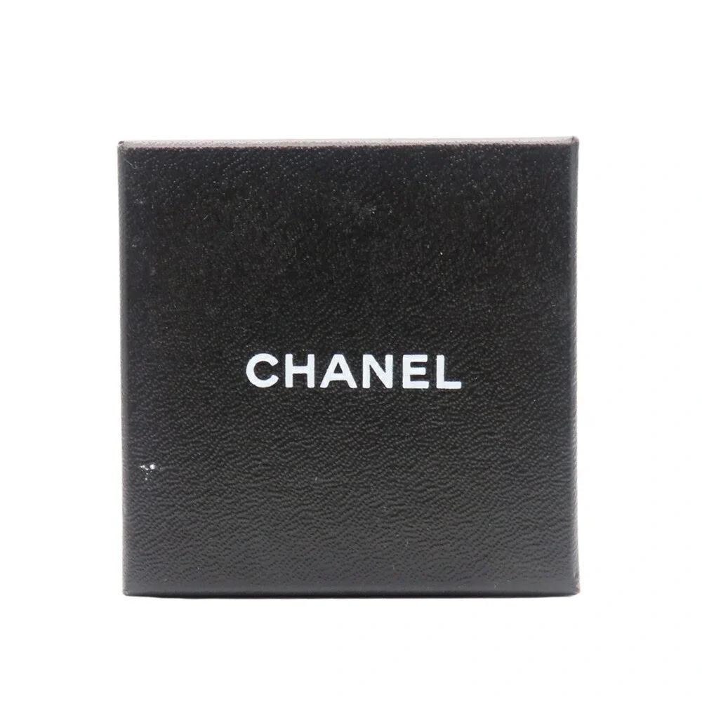 CHANEL black logo