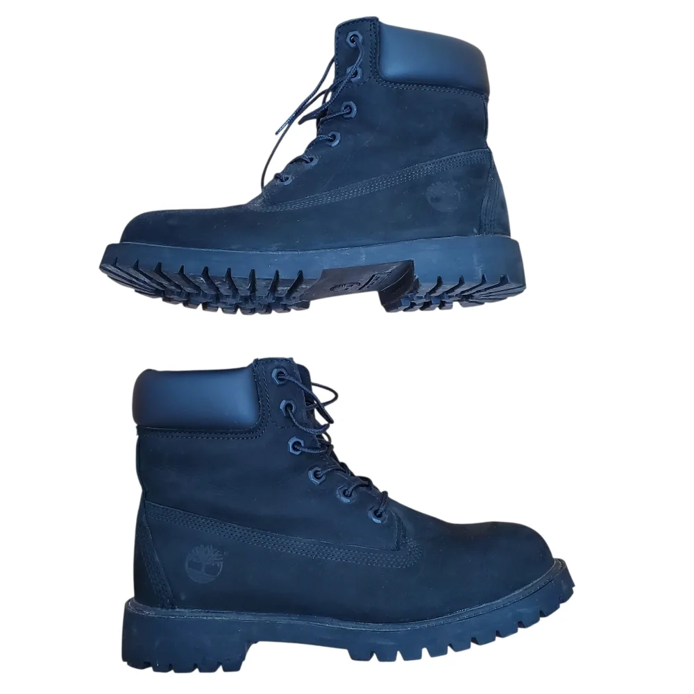 Timberland black nubuck