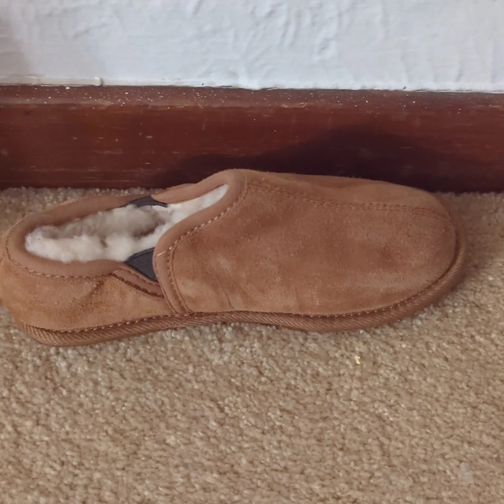 UGG scuff romeo