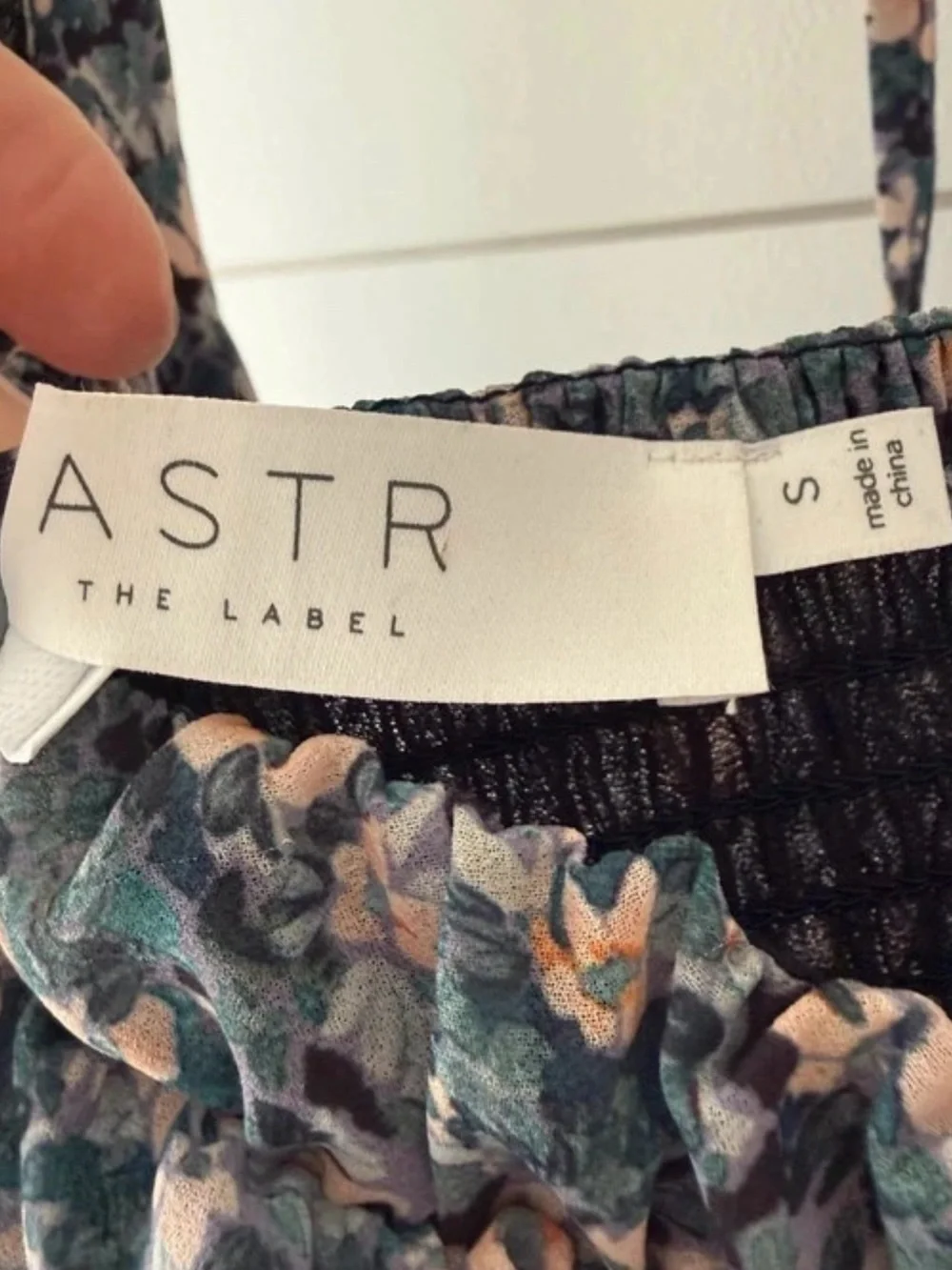 Astr label floral