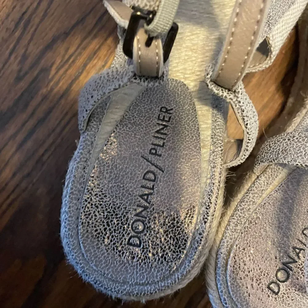 Donald Pliner shoes