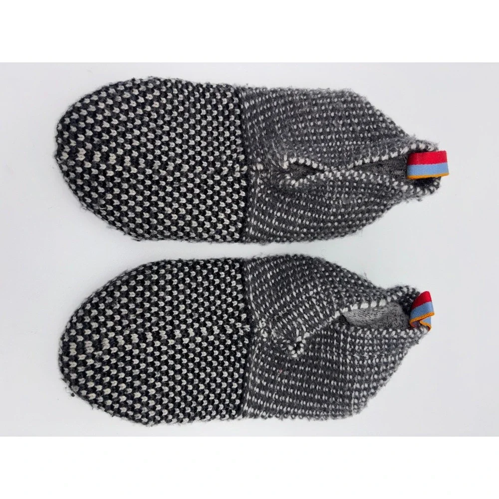 Bombas gripper slippers