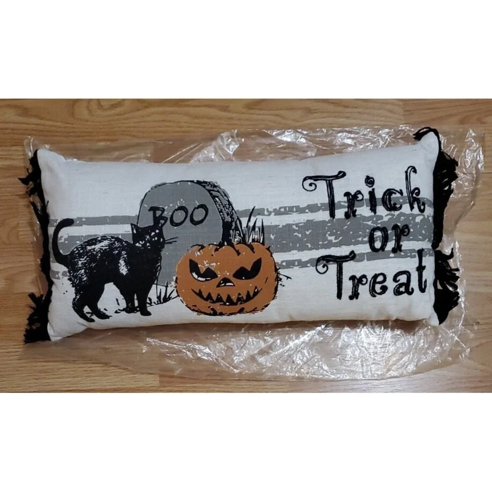 The Unbranded Brand this halloween