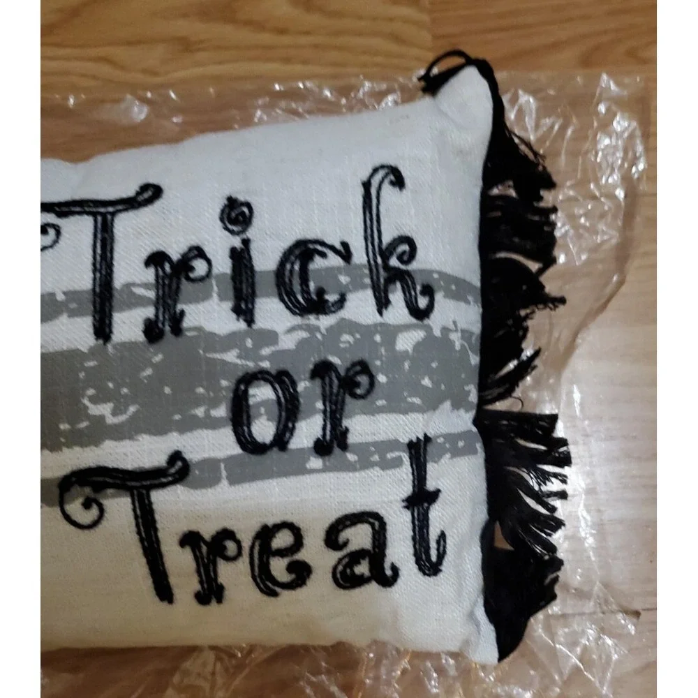 The Unbranded Brand this halloween