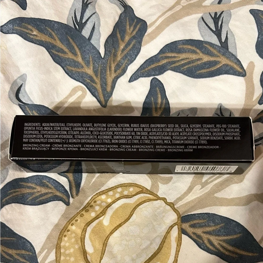 laura mercier nib what