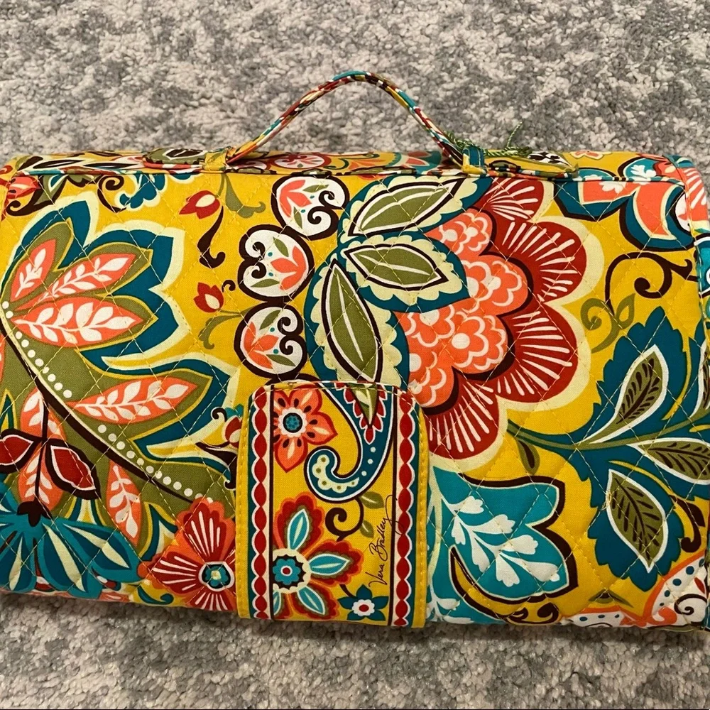 Vera Bradley changing pad clutch