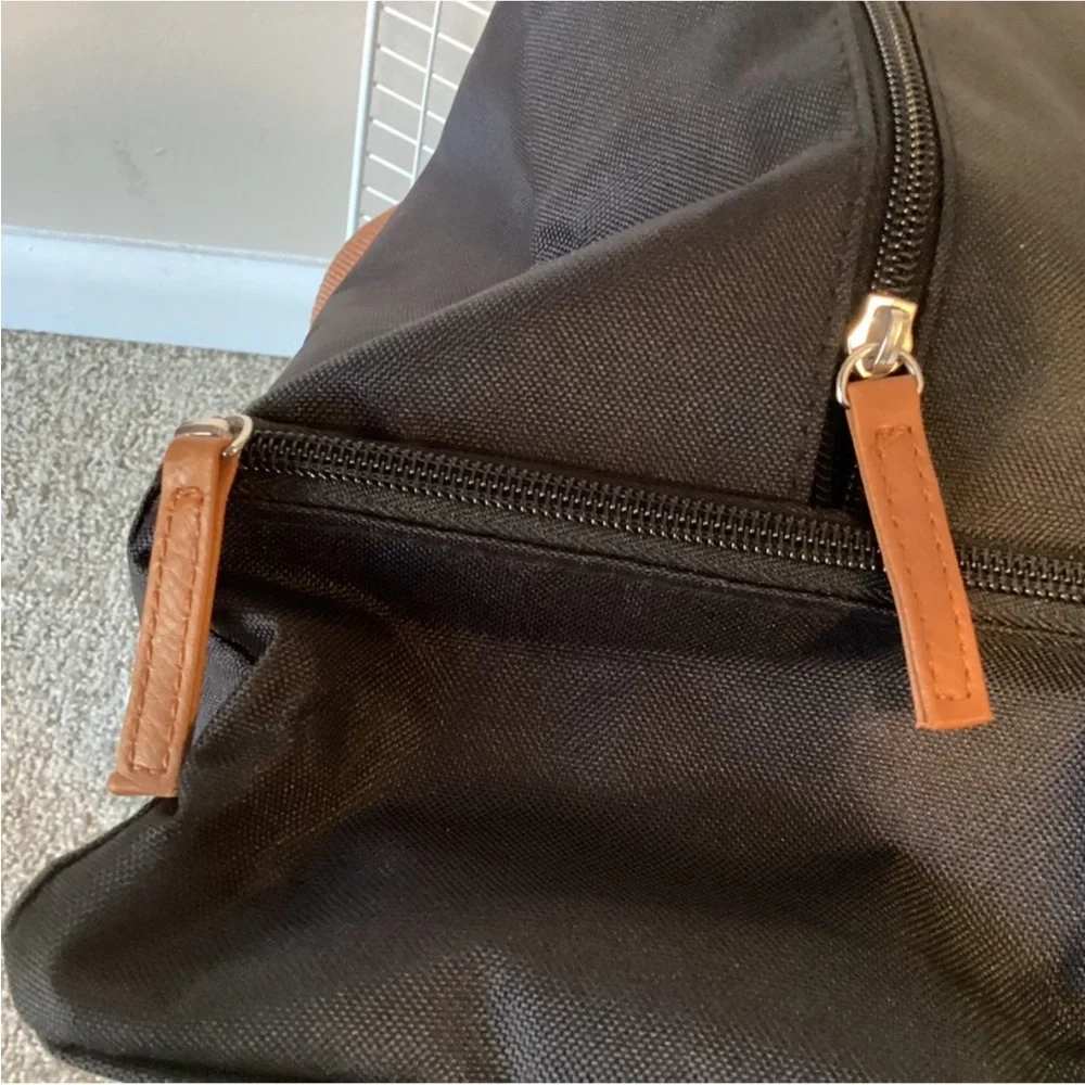 N/A stylish duffle