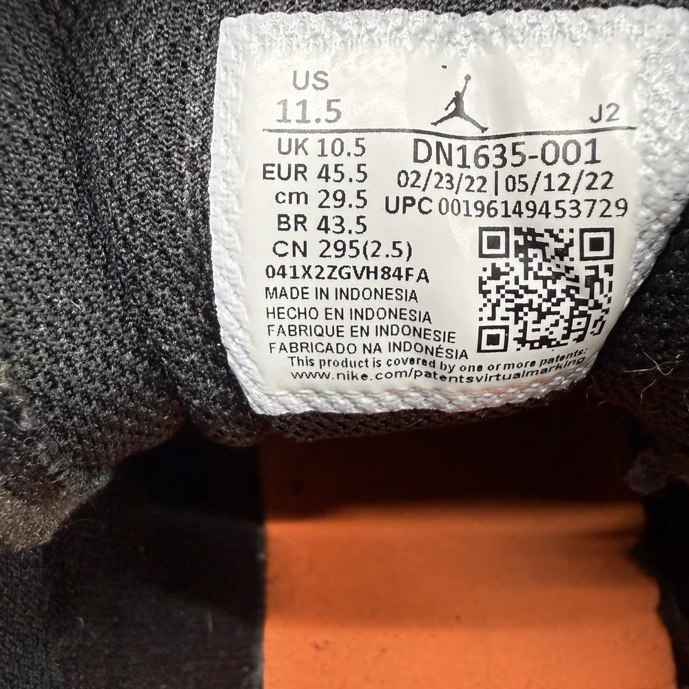 Nike mens size