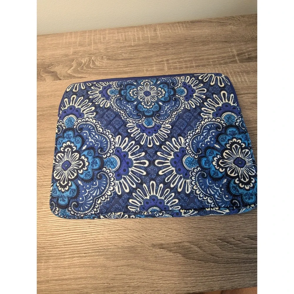 Vera Bradley beautiful vera