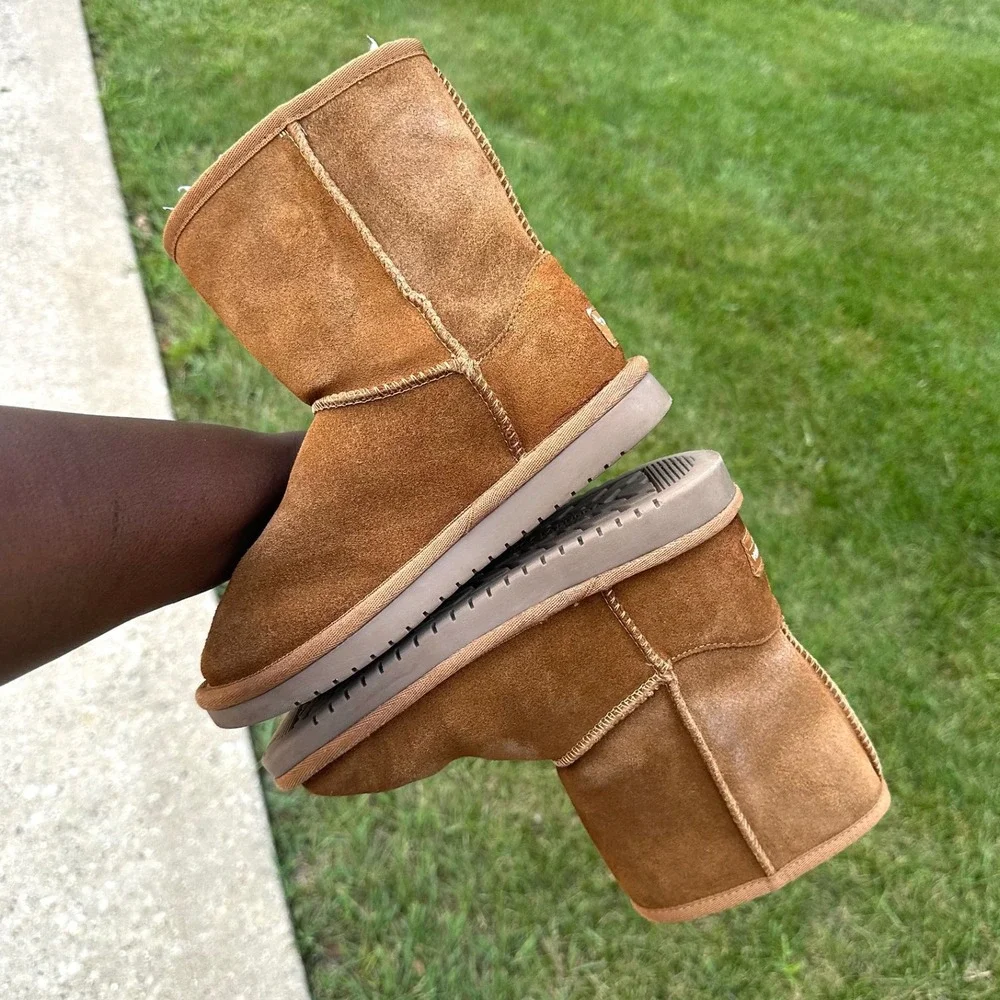 Koolaburra By UGG preowned girls