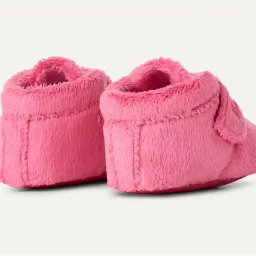 UGG easy size