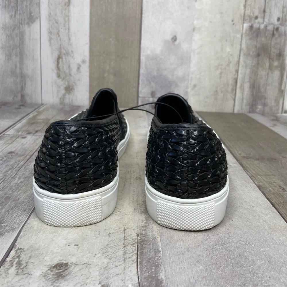 Steven By Steve Madden new without