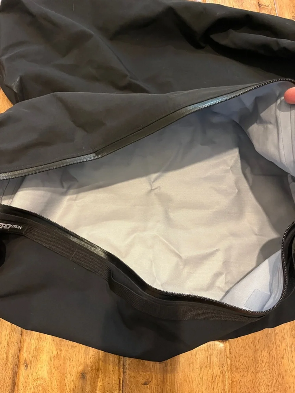 Aerostich lot waterproof