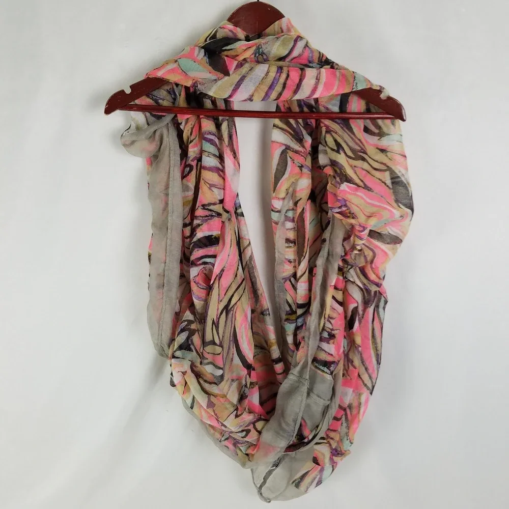 Womens Abstract Print Infinity Scarf Lightweight Sheer Pink Yellow‎ Blue Gray