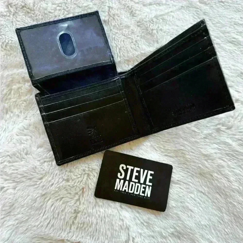 Steve Madden new tags