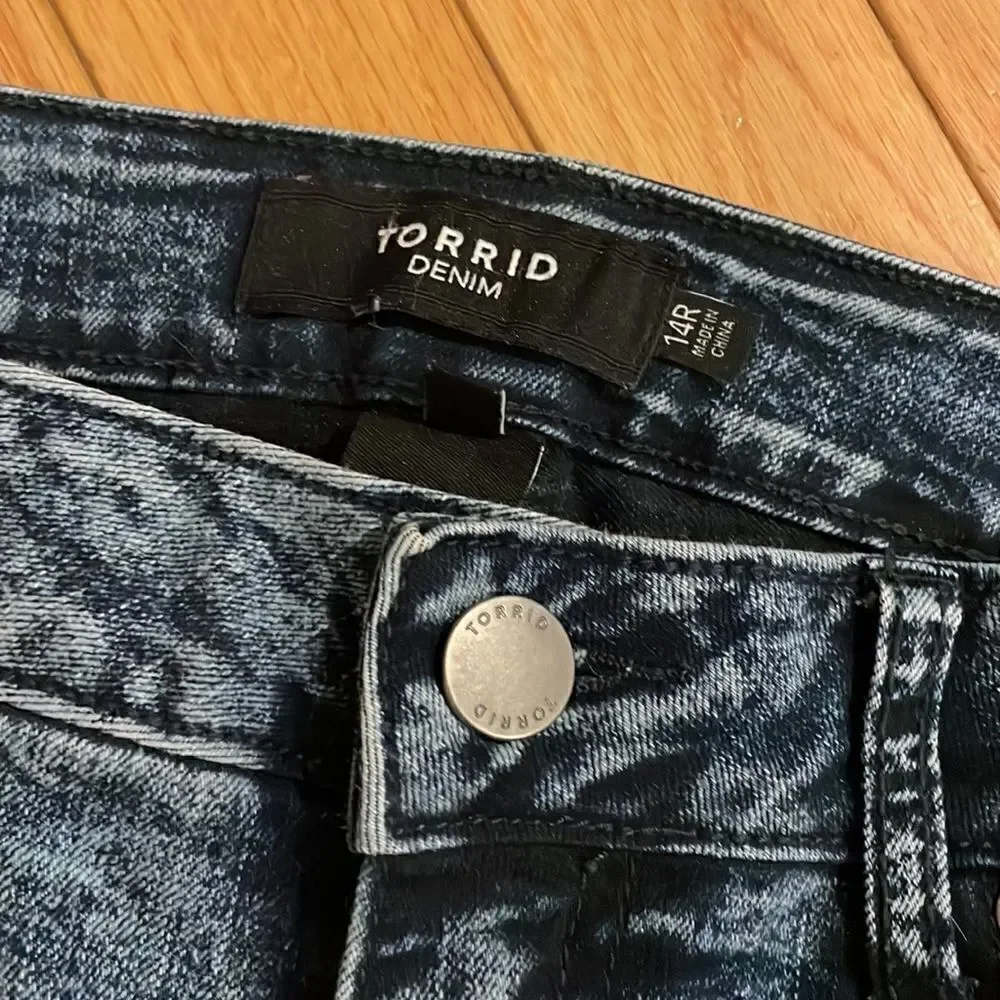 torrid acid wash