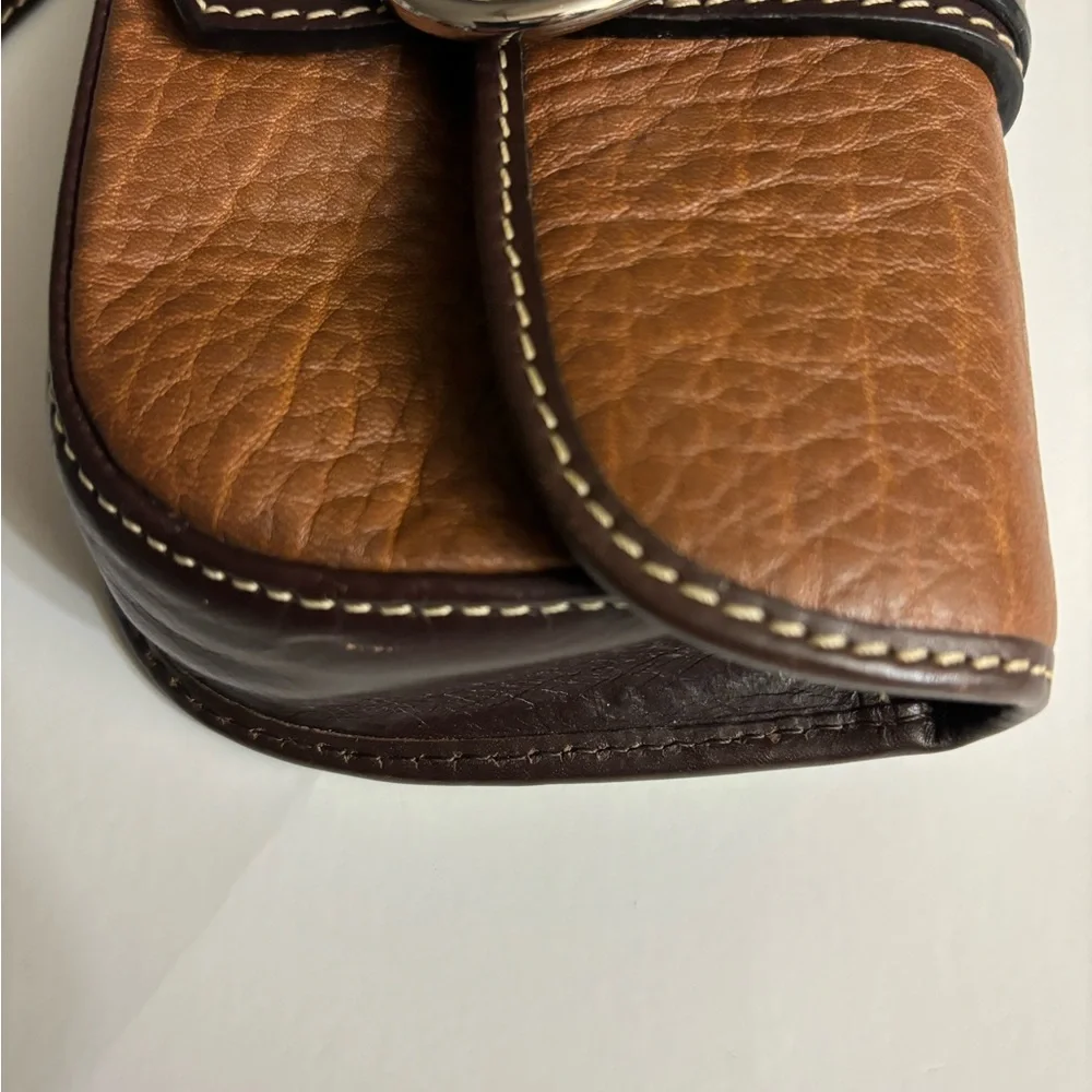 Dooney & Bourke classic leather